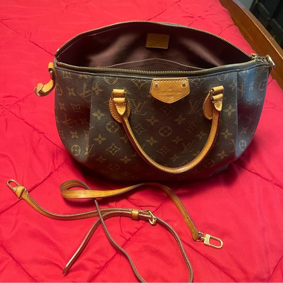 Louis Vuitton monogram purse - Picture 7 of 15